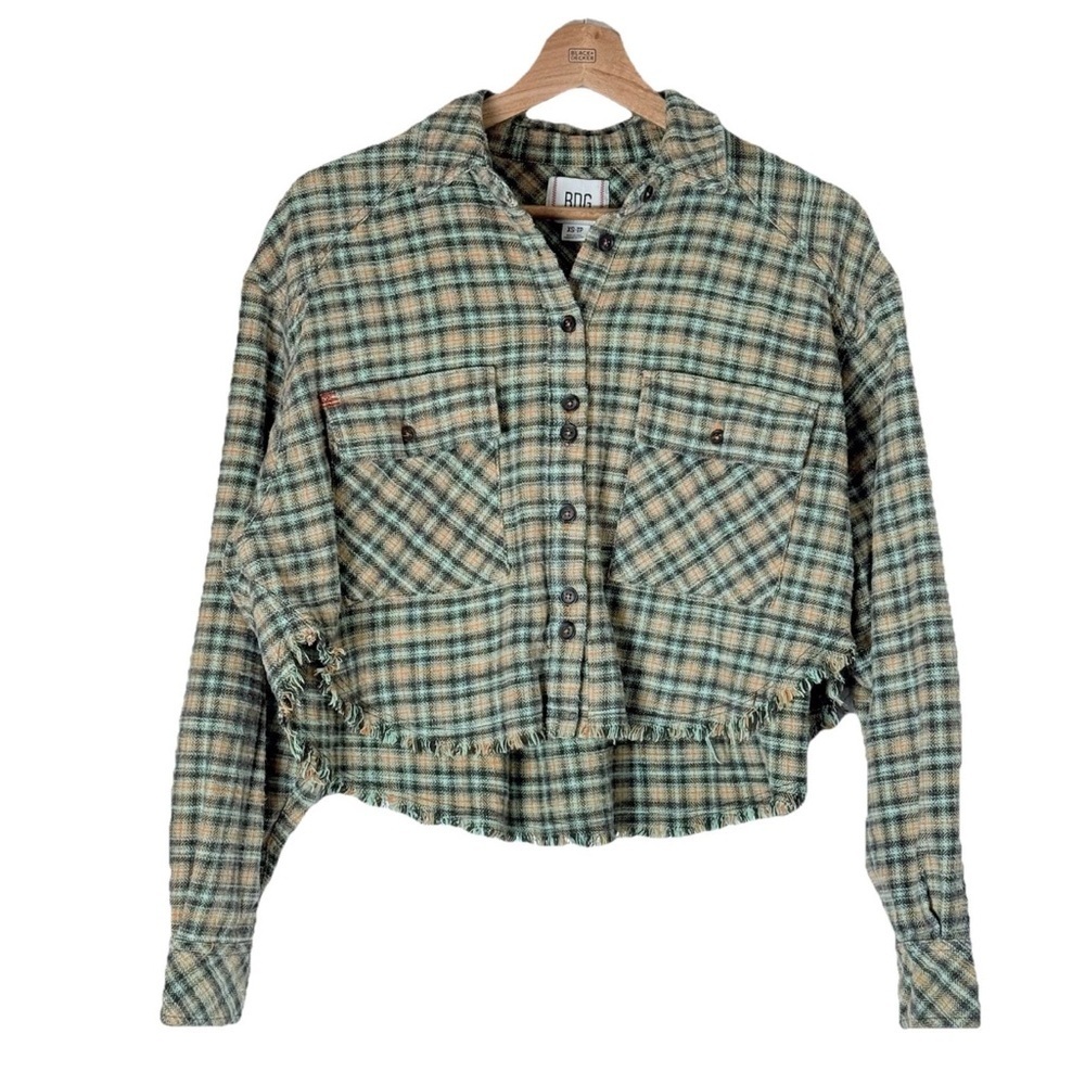 BDG Women Size XS Green Orange Brown Plaid Cropped Flannel  Raw Hem Oversized - Picture 14 of 15